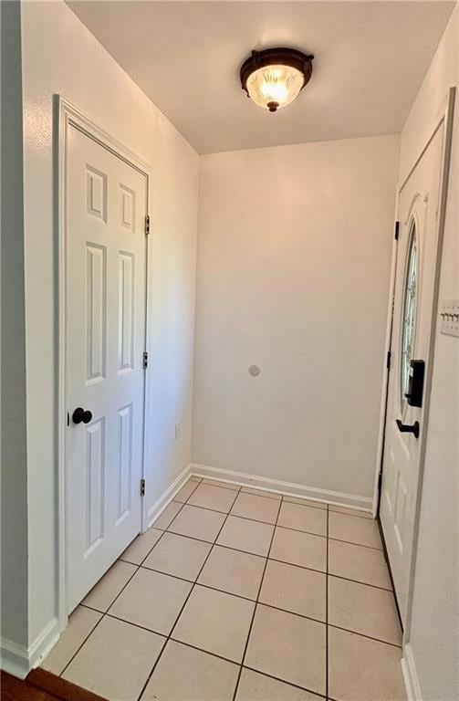 Entry / foyer with coat closet