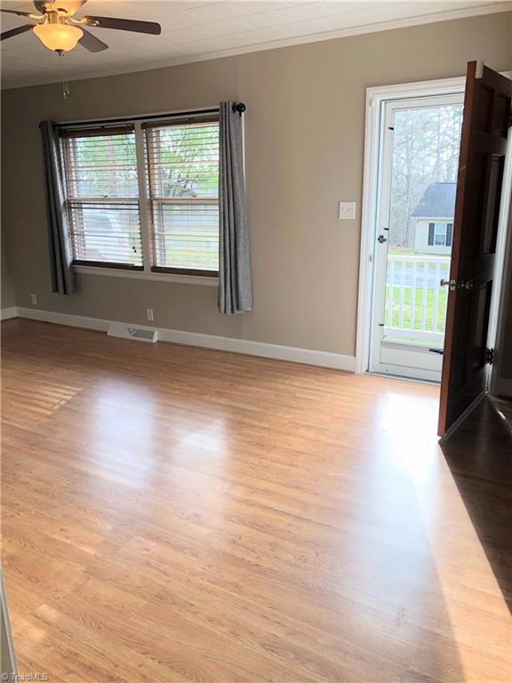 610 N Mccrary St, Asheboro, NC 27205 - photo 4