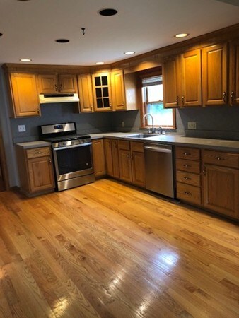 84 Spring St unit A, Stoneham, MA 02180 - photo 5