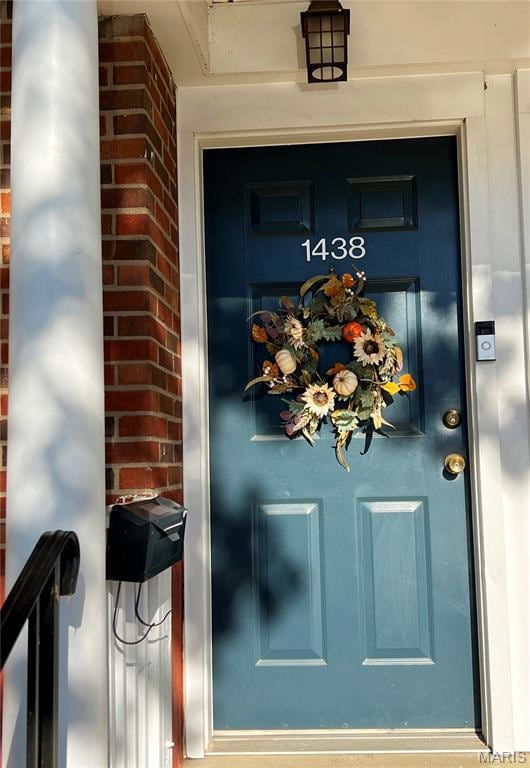 1438 Peacock Ln unit 1438, Saint Louis, MO 63144 - photo 2