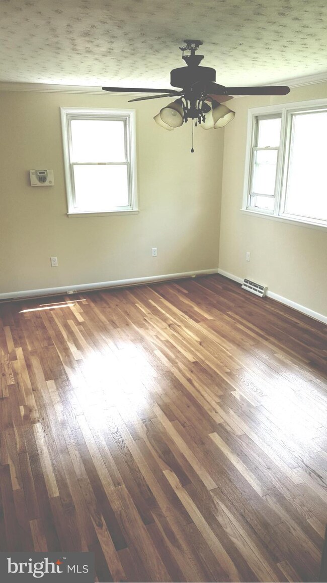 2 E 18th St, Front Royal, VA 22630 - photo 7