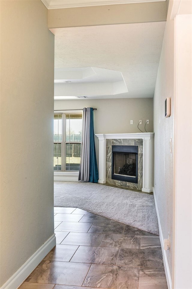 401 N Mountain Meadow Dr, Cache, OK 73527 - photo 6