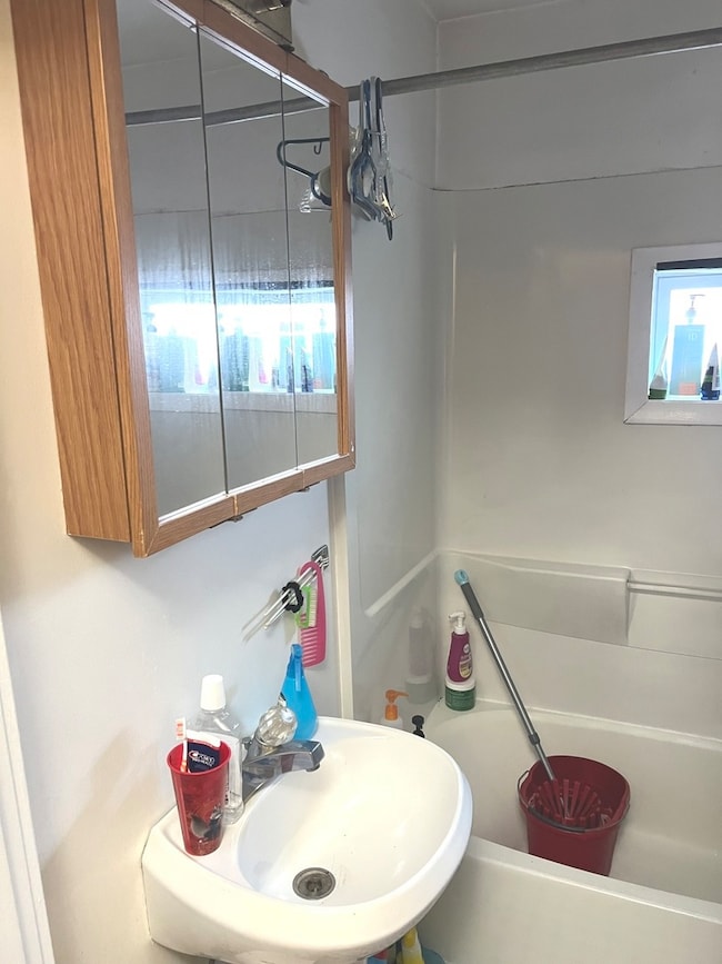 2825 N Moody Ave, Chicago, IL 60634 - photo 5