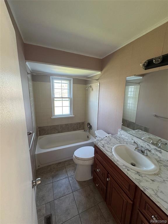 26122 Beverly Rd, Taylor, MI 48180 - photo 5