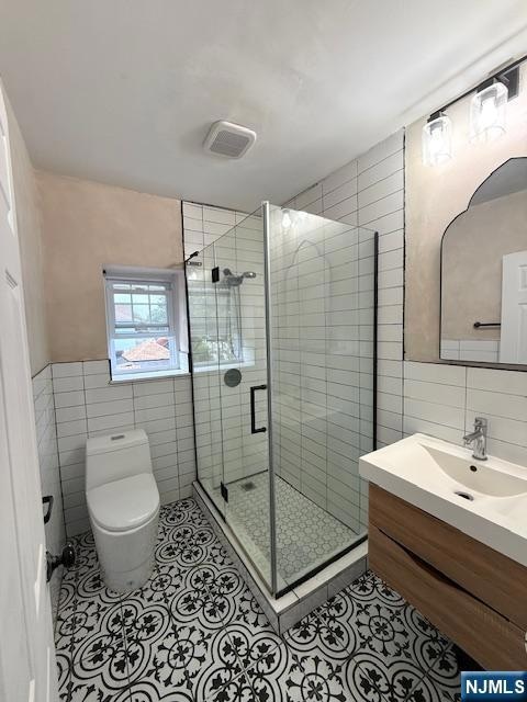 122 E 2nd St, Clifton, NJ 07011 - photo 2