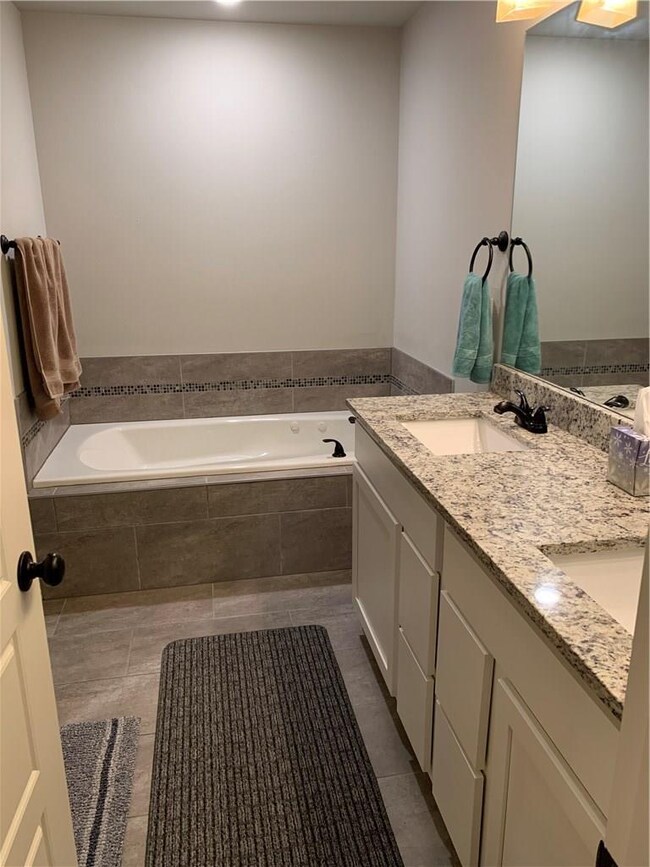 11 Coverack Ln, Bella Vista, AR 72714 - photo 6