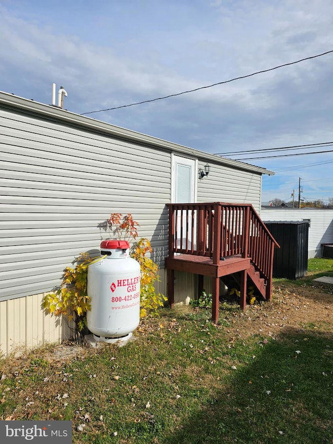 649 N Franklin St unit 44, Chambersburg, PA 17201 - photo 3