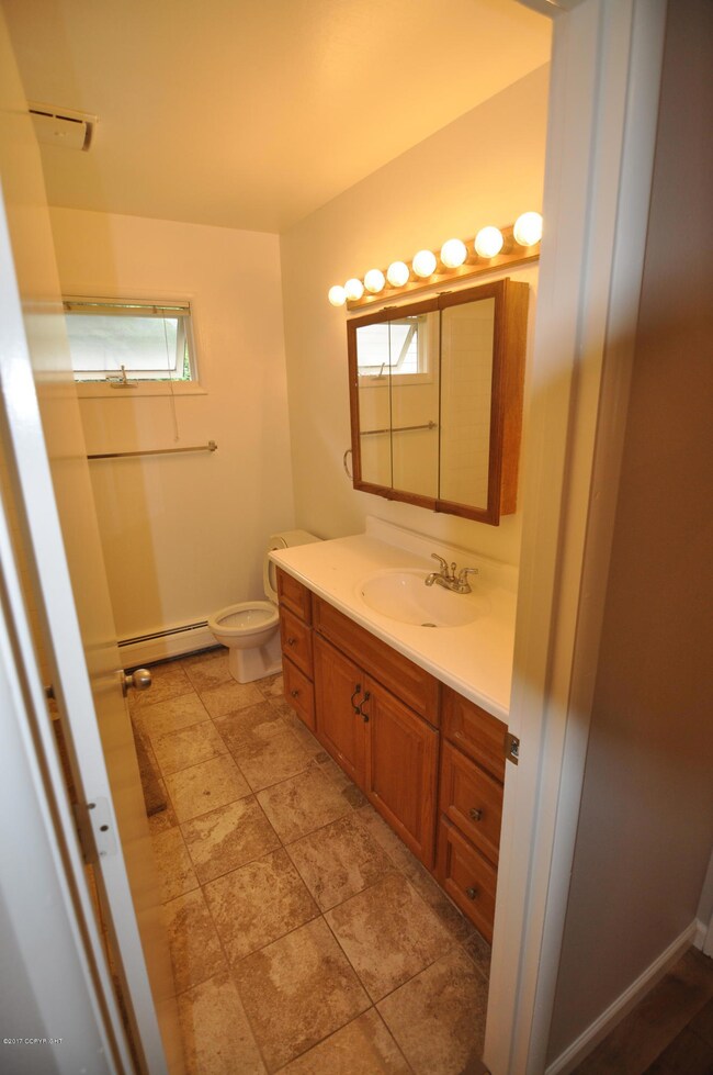 7420 Branche Dr unit A, Anchorage, AK 99518 - photo 4