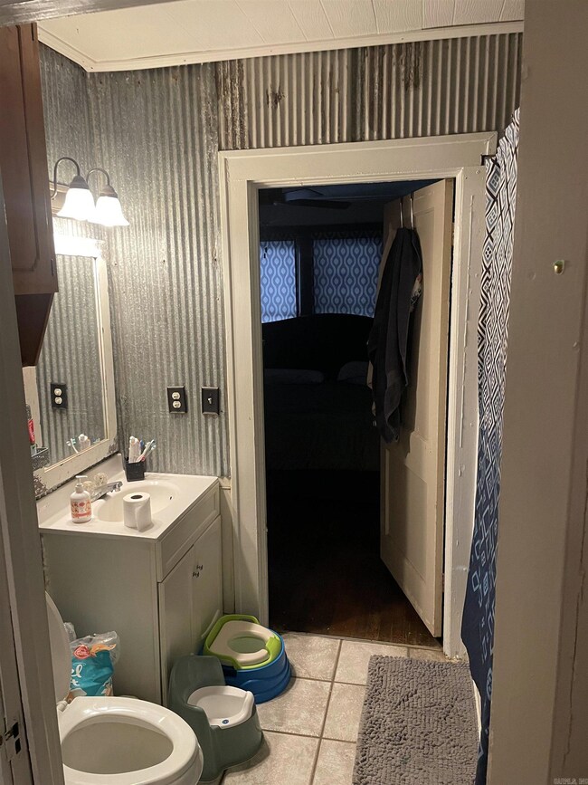 905 S Lowe St, Stuttgart, AR 72160 - photo 6