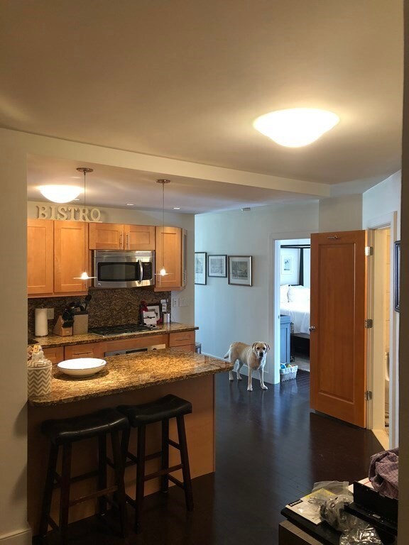 Harbor Towers unit 8G, Boston, MA 02110 - photo 2