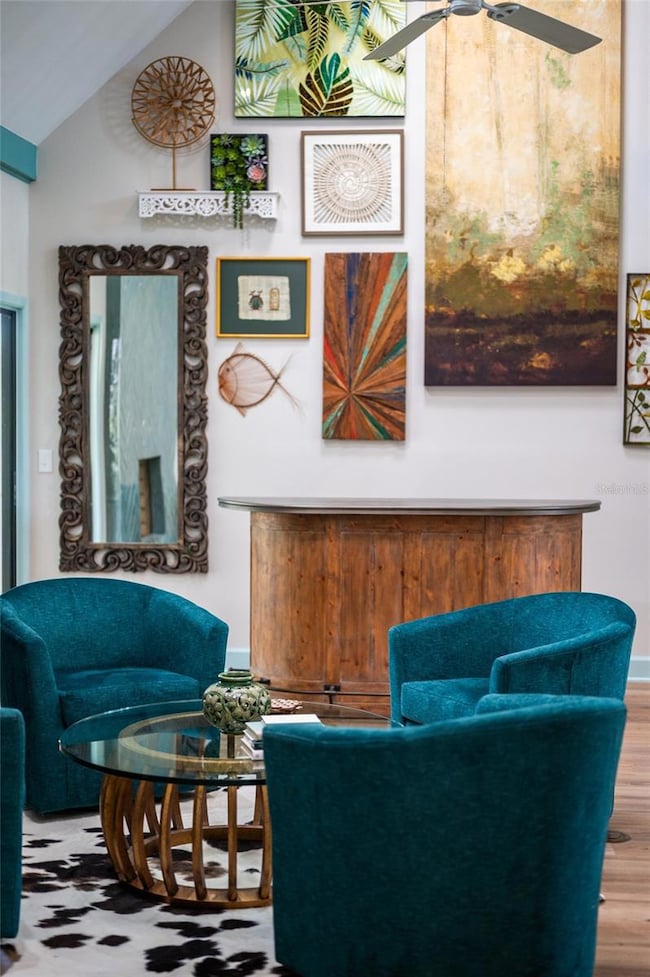 5005 Canterbury Dr, Sarasota, FL 34243 - photo 3