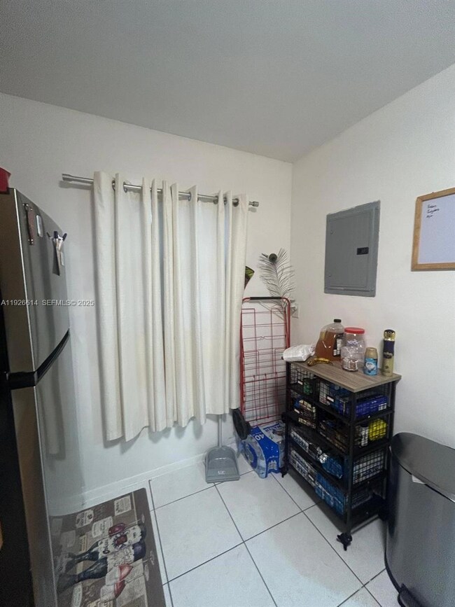 19771 SW 114th Ave unit 329, Miami, FL 33157 - photo 2