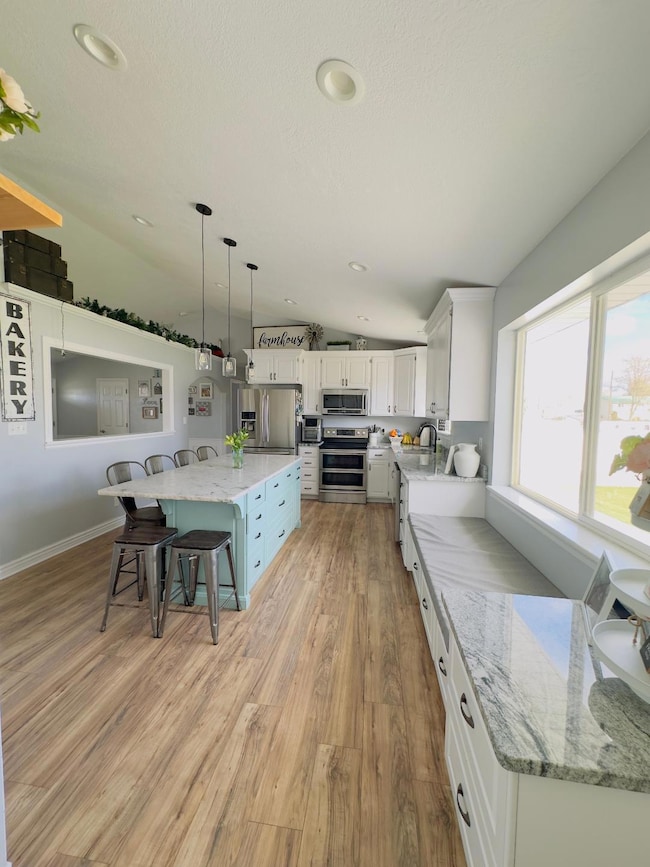 135 S 300 East St, Beaver, UT 84713 - photo 4