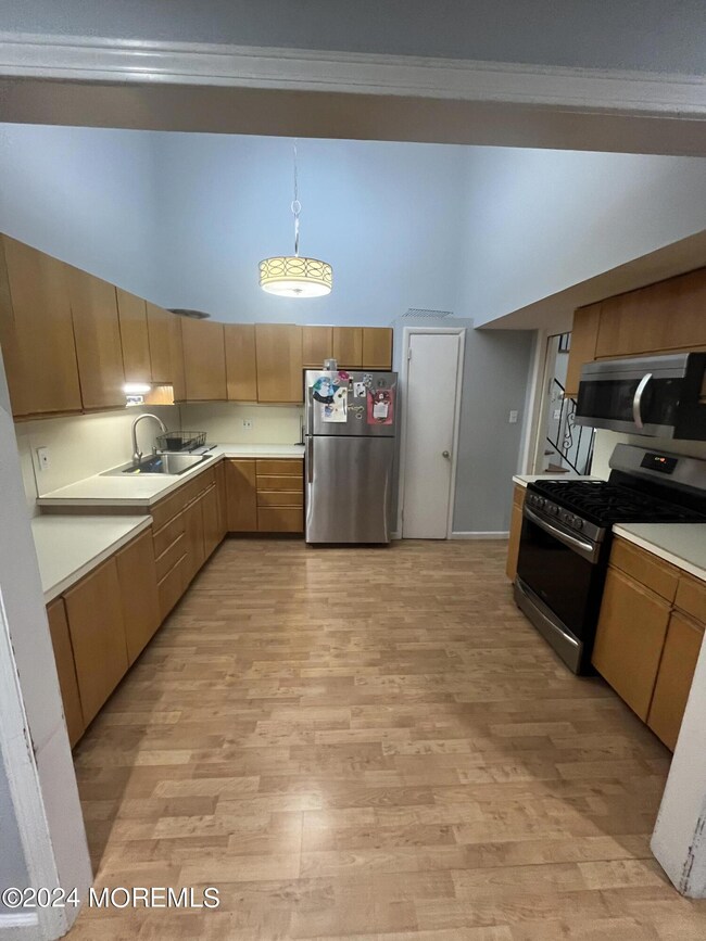 3 Calvin Terrace, Oakhurst, NJ 07755 - photo 7