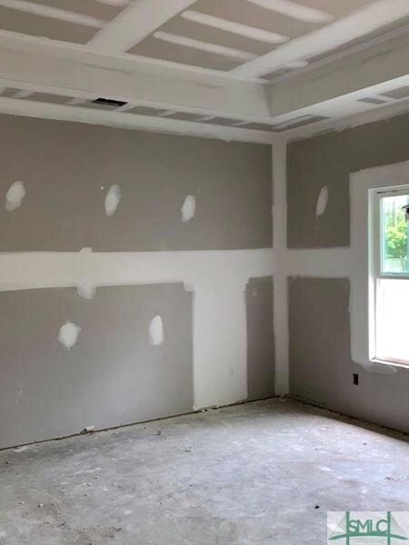 Master Bedroom Suite  ~ Trey Ceiling with Rope Lig