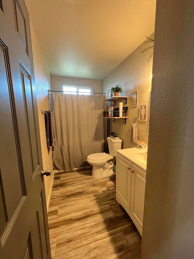 0DA78EF6-4D58-4A7E-A223-5DD003DA7642