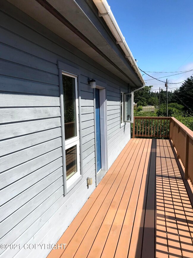 Side Deck