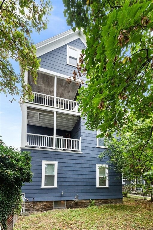 7 Oswald St, Roxbury Crossing, MA 02120 - photo 6