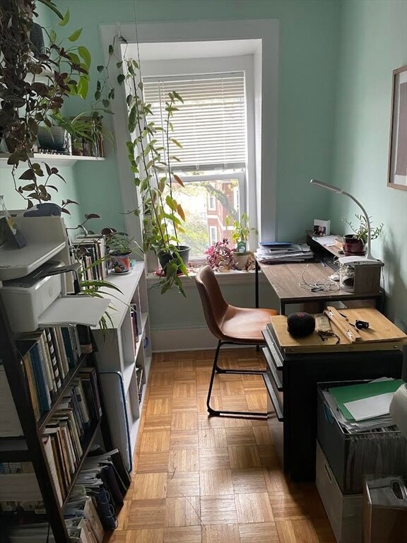 357 Windsor St unit 3, Cambridge, MA 02141 - photo 4