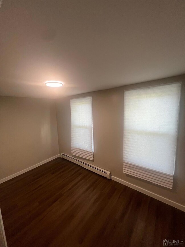 11 William St unit 1, Fords, NJ 08863 - photo 5