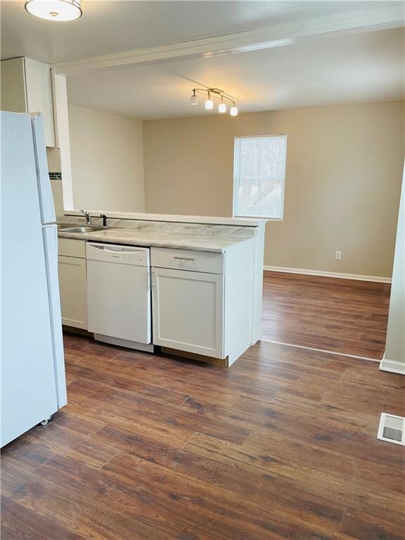 1707 N Bosart Ave, Indianapolis, IN 46218 - photo 7