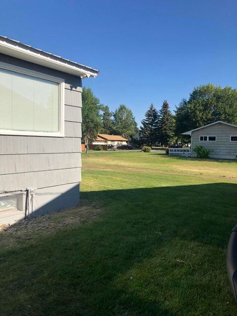 140 Birch Dr, Kalispell, MT 59901 - photo 2