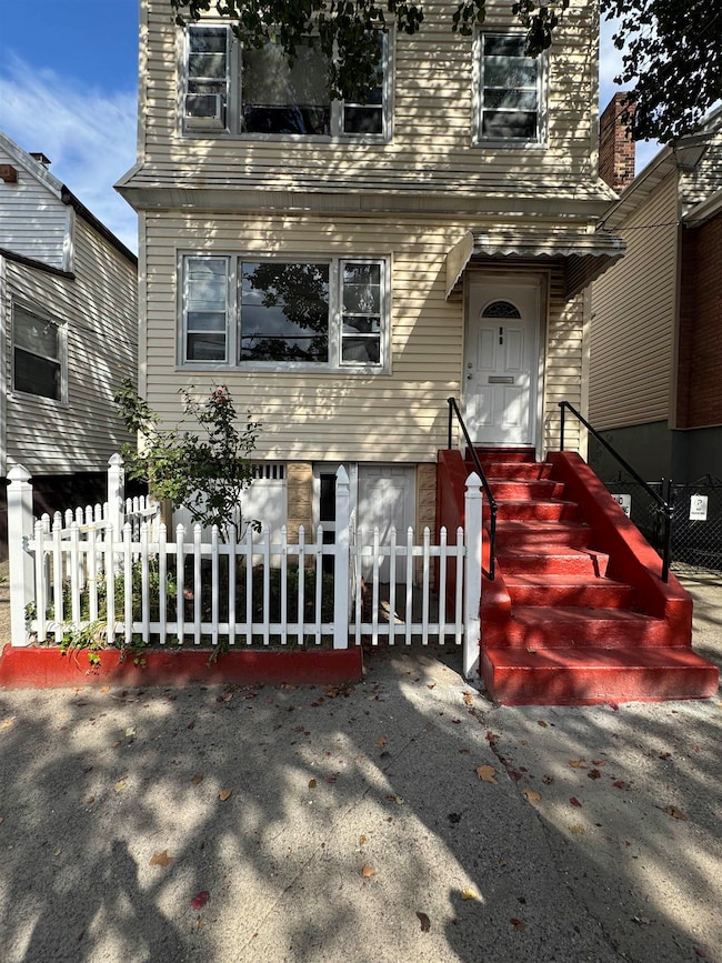 80 Mcadoo Ave, Jersey City, NJ 07305 - photo 2