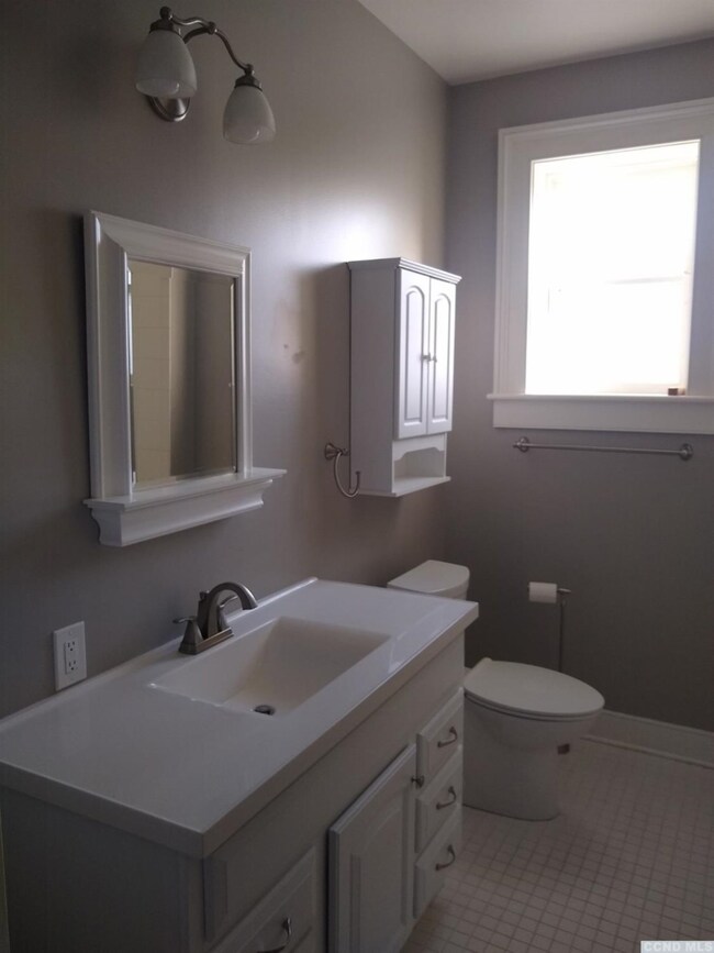 4 E Court St, Hudson, NY 12534 - photo 3