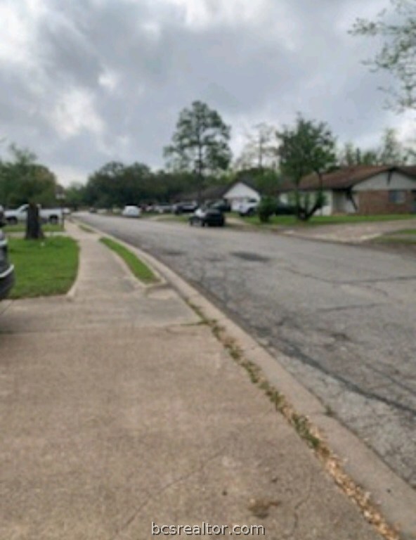 1701 Lawyer St unit B, College Station, TX 77840 - photo 2