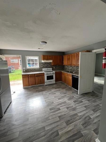 4402 Highland Rd, Decatur, GA 30035 - photo 5