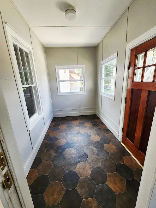 934 Field St, Hammond, IN 46320 - photo 4