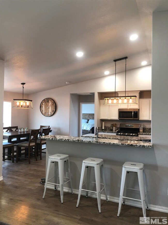 3166 Frontier St, Winnemucca, NV 89445 - photo 7