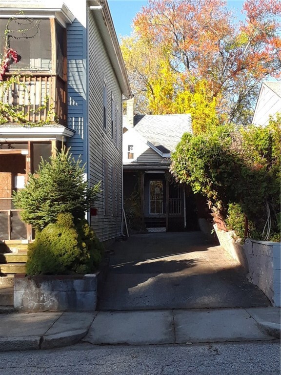 69 Summit St, Woonsocket, RI 02895 - photo 3