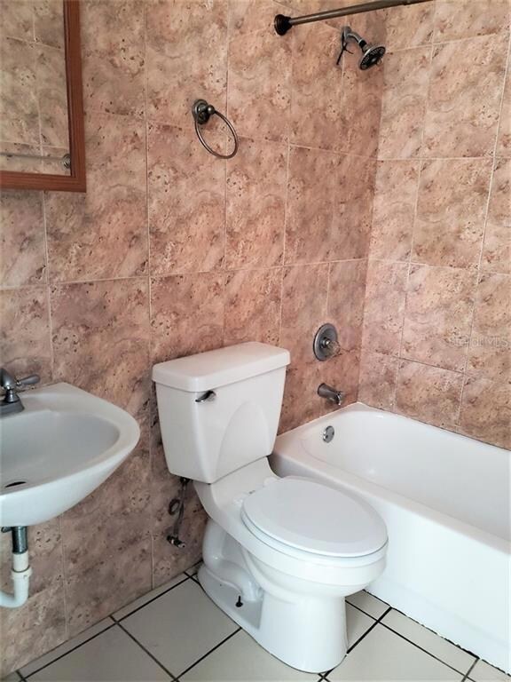 J2-4 Calle 9, Trujillo Alto, PR 00976 - photo 5