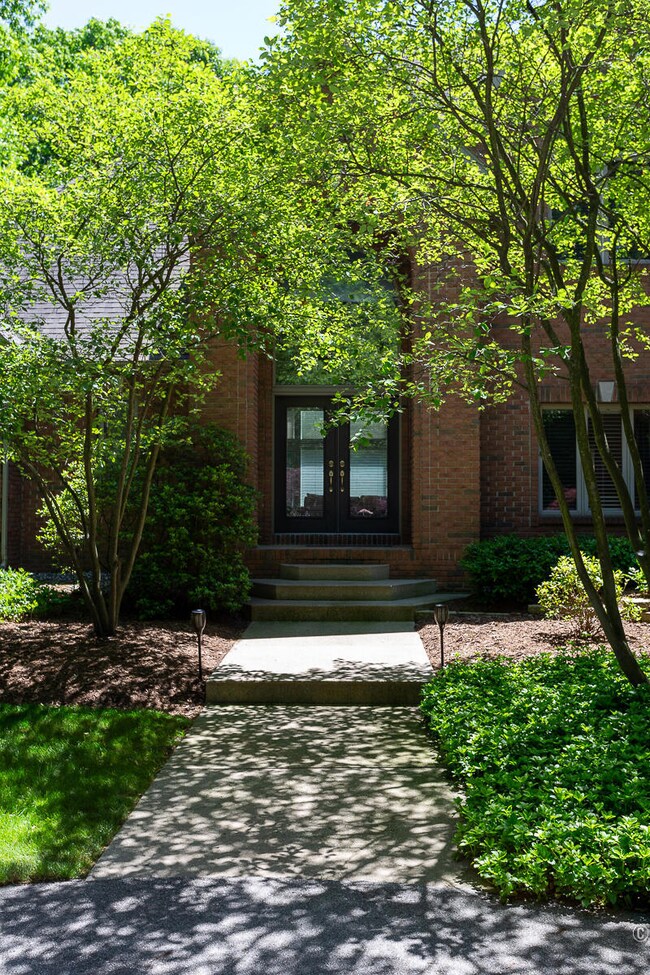 Tunnel Breeze - Exterior Summer-15