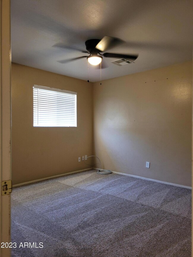 7548 E Carol Cir, Mesa, AZ 85208 - photo 6