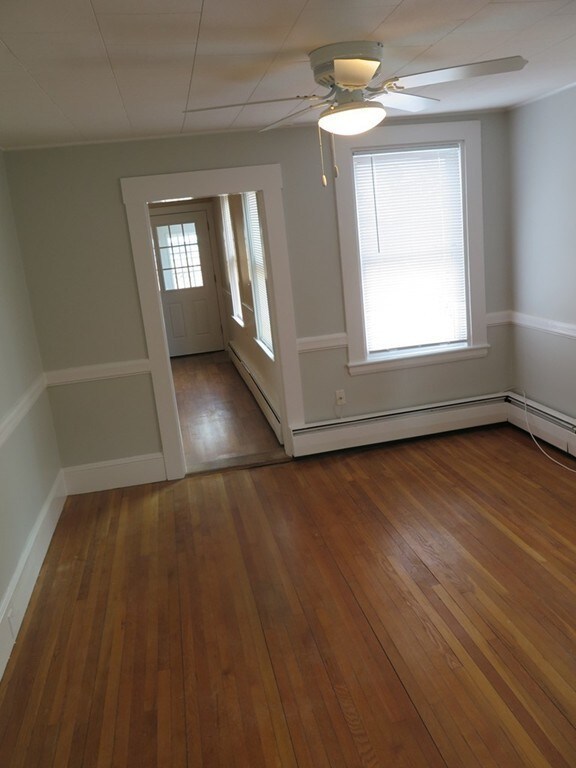 546 E 6th St unit 3, Boston, MA 02127 - photo 6