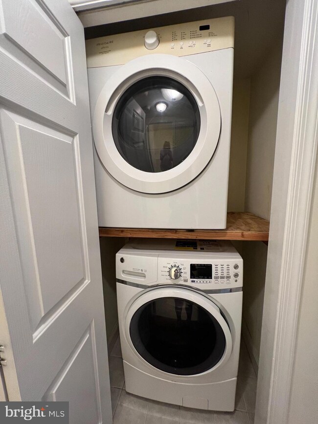 1912 N Black Horse Pike unit B - DOWNSTAIRS, Williamstown, NJ 08094 - photo 7