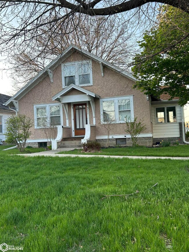 311 5th St, Griswold, IA 51535 - photo 5