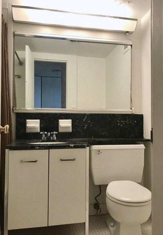 Hawthorne Place Condominium unit 15G, Boston, MA 02114 - photo 4