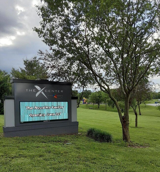 817 E Twin Maple Ct, Nixa, MO 65714 - photo 5