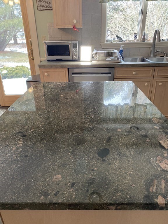 9 Anawan St, Rehoboth, MA 02769 - photo 7