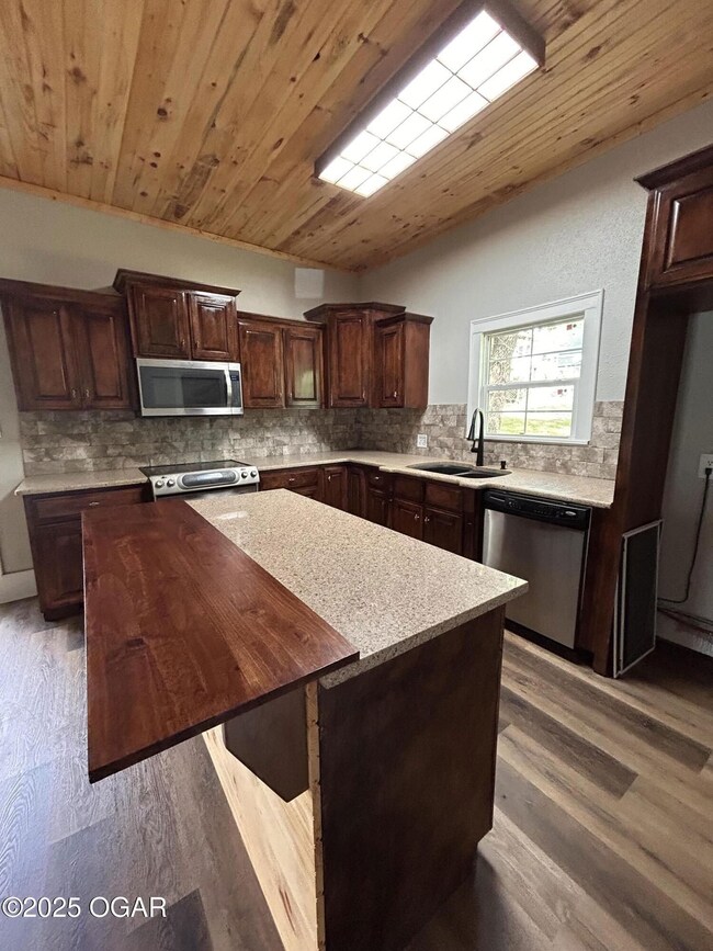 525 S Main St, Granby, MO 64844 - photo 5