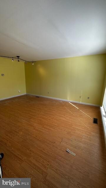 16932 Toms River Loop, Dumfries, VA 22026 - photo 3