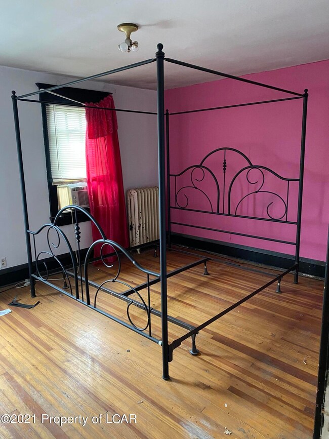 155 S Main St, Plains, PA 18705 - photo 6