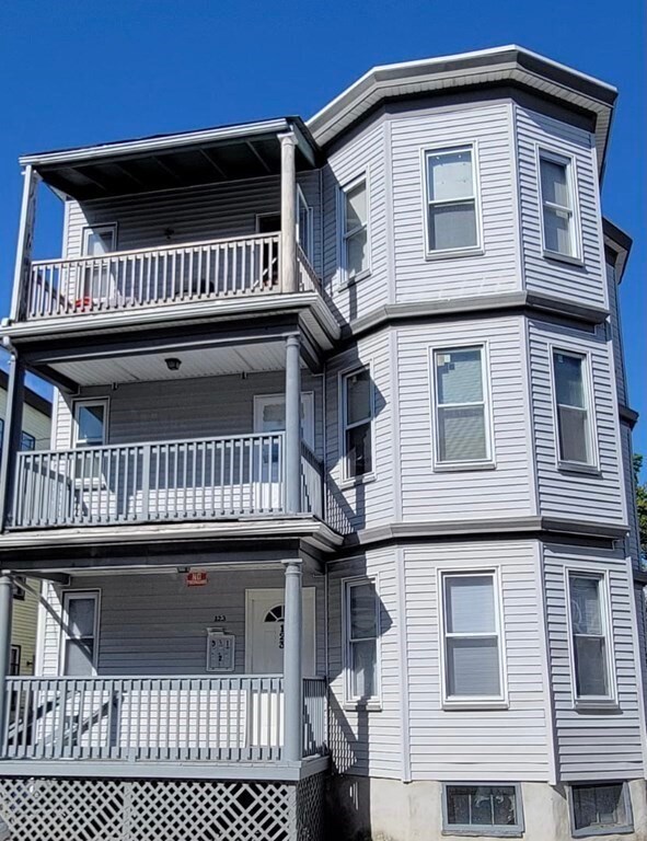 123 Capen St unit 2, Dorchester Center, MA 02124 - photo 2