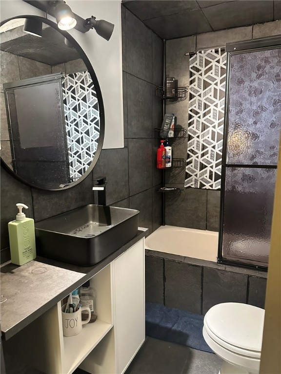 62 Pond St, West Warwick, RI 02893 - photo 4