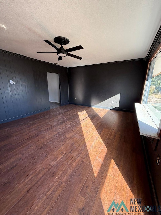 218 E Rose St, Carlsbad, NM 88220 - photo 2