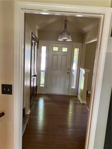 9909 Rosehill Rd, Lenexa, KS 66215 - photo 7