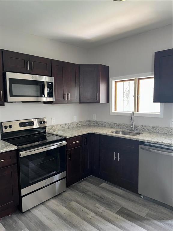 1219 S 3rd St, Allentown, PA 18103 - photo 4